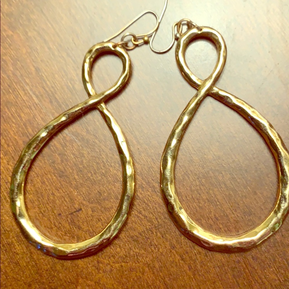 Gold earrings